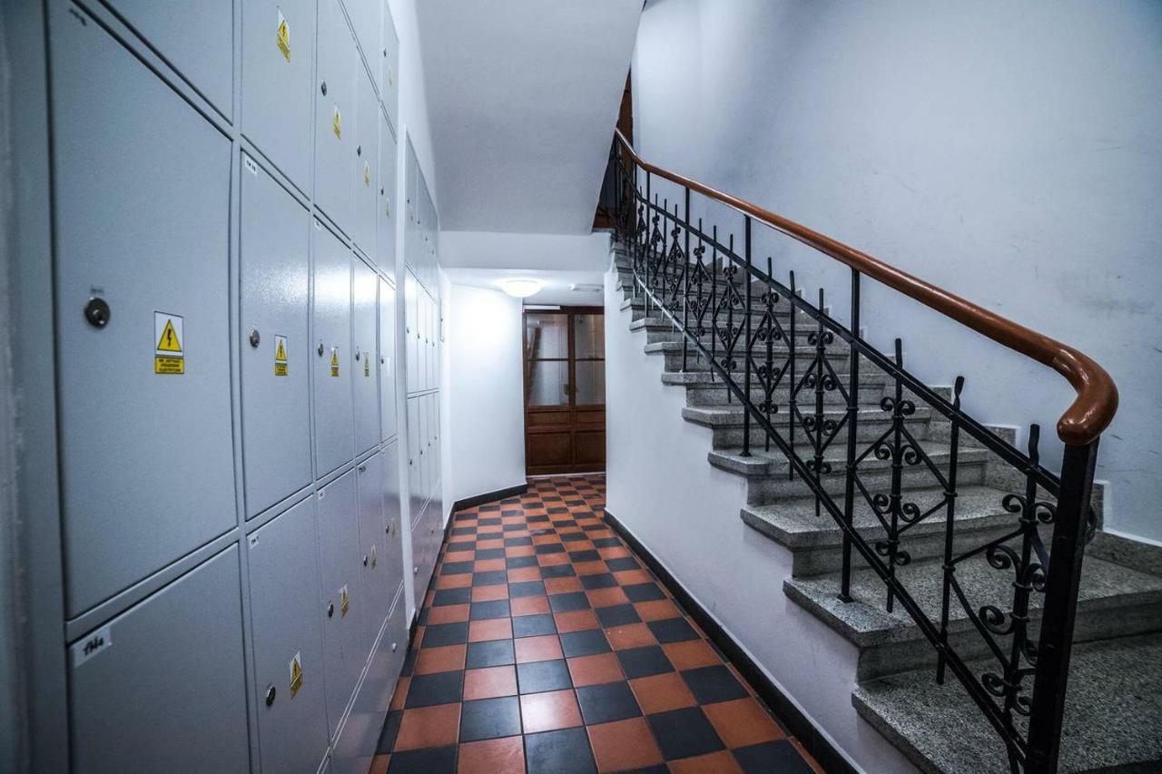 Cracwow Apartment Krasków Exterior foto