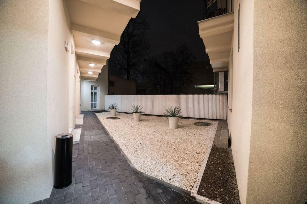 Cracwow Apartment Krasków Exterior foto